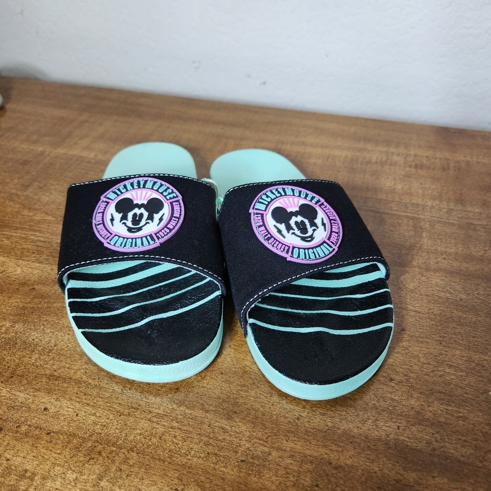 Disney Kids 2/3 Black and Teal Slide Sandals New